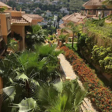 شقة Aloha Hill Club Lluxury 5 Star Golf Near Puerto Banus And ماربيا