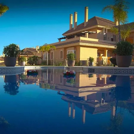 Апартаменты Aloha Hill Club Lluxury 5 Star Golf Near Puerto Banus And *