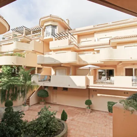 Апартаменты Aloha Hill Club Lluxury 5 Star Golf Near Puerto Banus And *