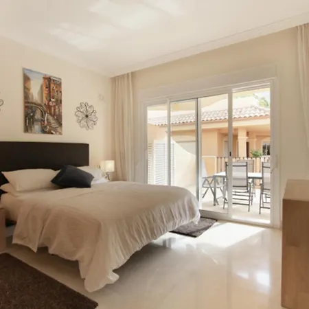 شقة Aloha Hill Club Lluxury 5 Star Golf Near Puerto Banus And ماربيا