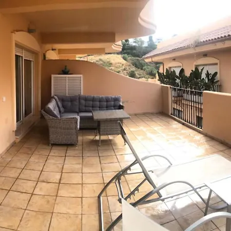 Aloha Hill Club Lluxury 5 Star Golf Near Puerto Banus And * Марбелья