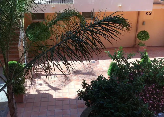 Aloha Hill Club Lluxury 5 Star Golf Near Puerto Banus And