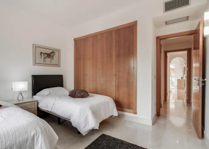 Aloha Hill Club Lluxury 5 Star Golf Near Puerto Banus And Apartament